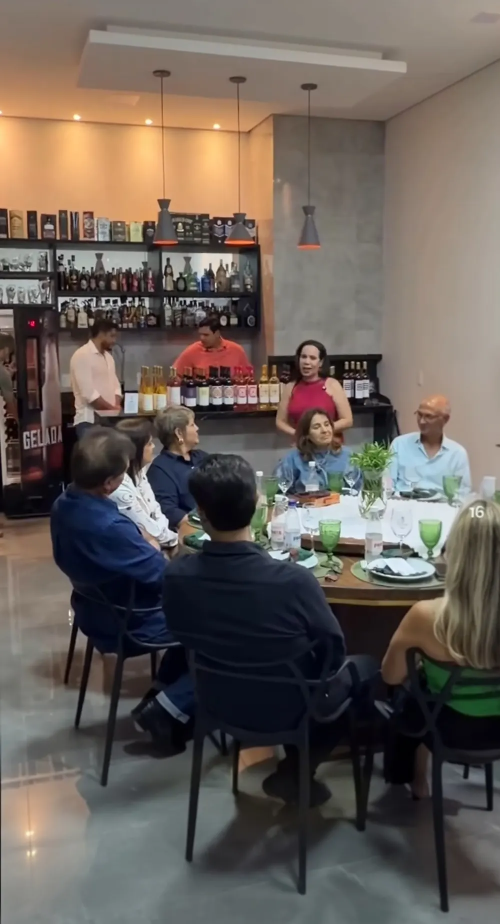Encontro do Clube do Vinho no Empório São Martinho