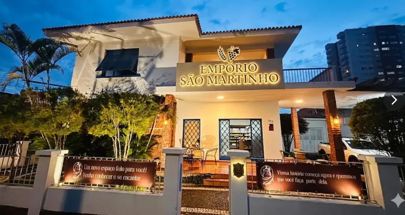 Fachada do Empório São Martinho em Araguari-MG
